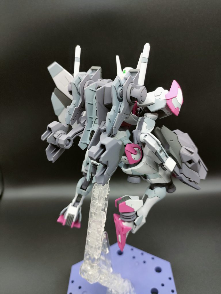 背面バックパックの中もちょっと塗り分けました