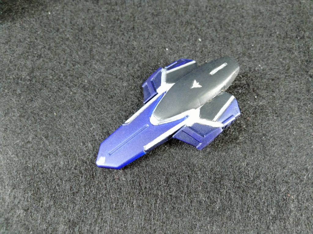 機首部分。支援機にする時後付したので合体時の扱いに困りました(笑)筆塗りでキレイに塗るのはとても難しい😣