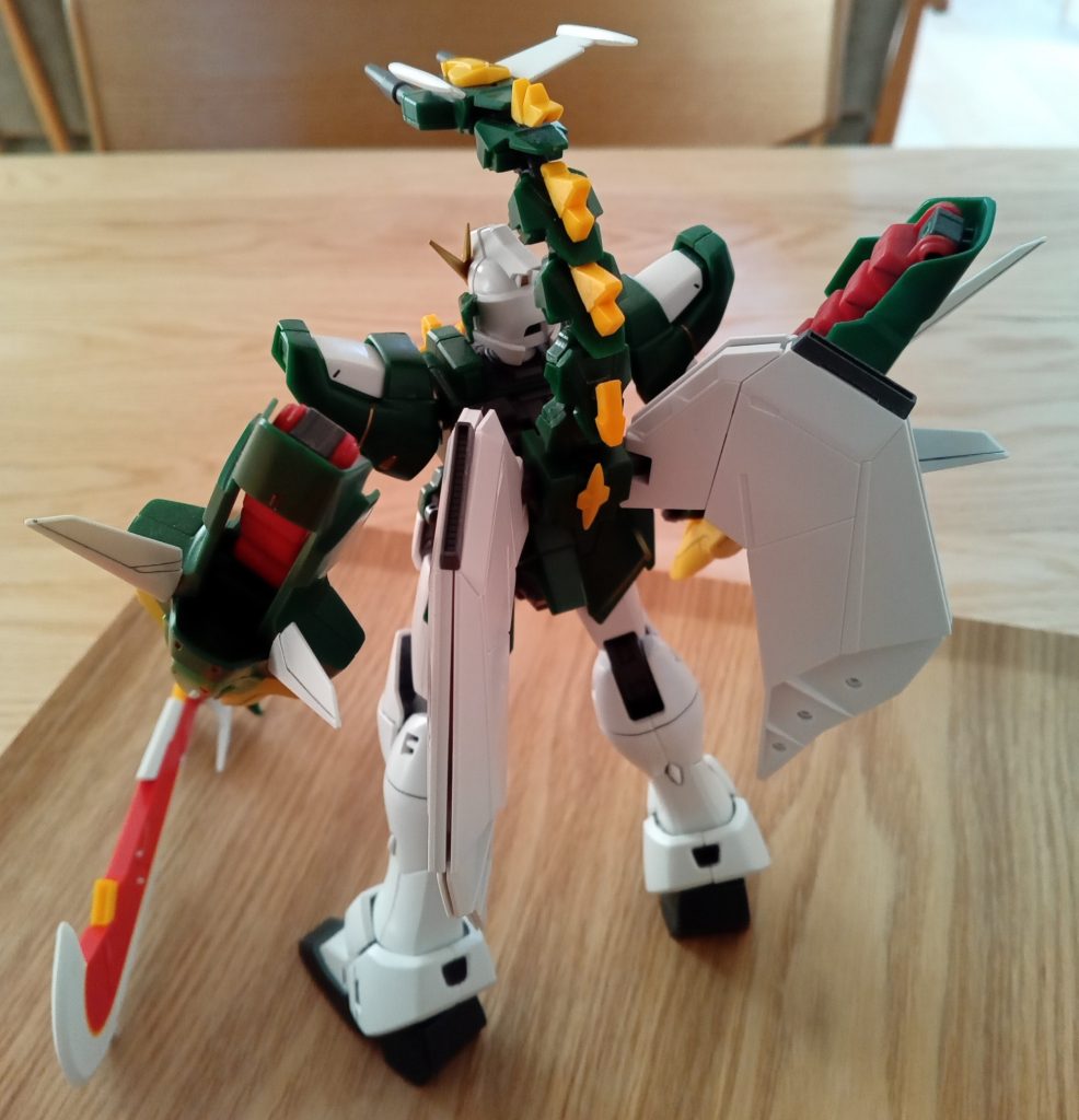 余剰パーツで追加武装も改修〜