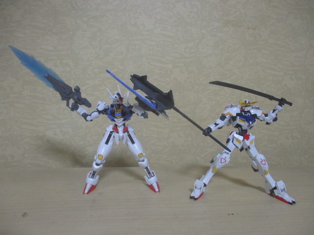 オマケで、先輩のバルバトスと対決。