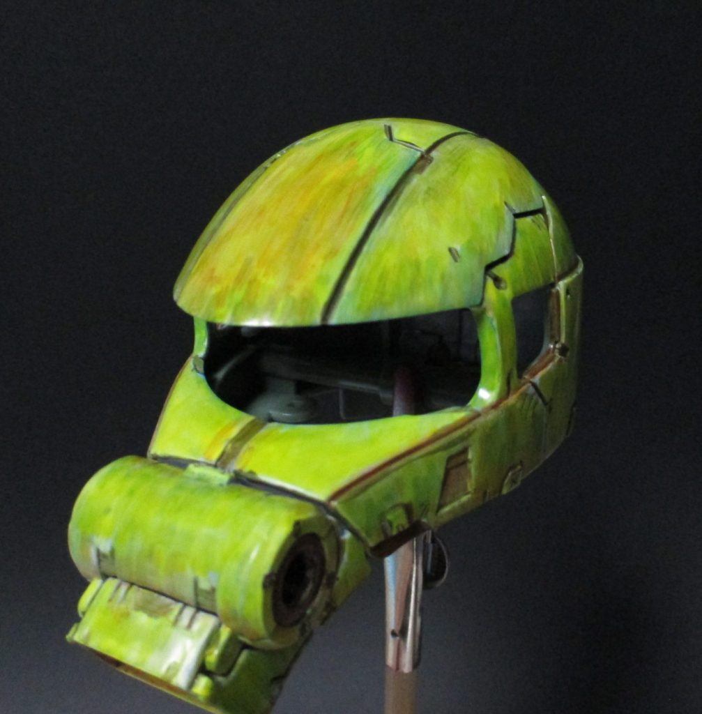 イエローやブラウン系などをザクカラーのグリーン系の色に混ぜたり混ぜなかったり様子を見ながら希釈は廃盤により現在では入手が難しいと思われるアクリジョン専用薄め液(青いラベルのやつ)アクリジョンは塗膜が弱いという意見をたびたび目にすることがありますが、5~10分で見た目は乾燥していても、表面を指で軽く触って塗面がペタペタしている状態では塗膜が完全に硬化していません完全硬化前の塗膜にパーツのエッジや硬いものが当たったりして、塗膜が剥げたりしていることがそういった情報が流れる要因ではないかと思っていますパーツ表面の塗料が一旦乾燥した後にドライヤーで弱い温風をしばらく当てると、それまでペタペタしていた塗膜がツルツルに変化するのがわかるはずなので、一度お試しなってみてはいかがでしょうか