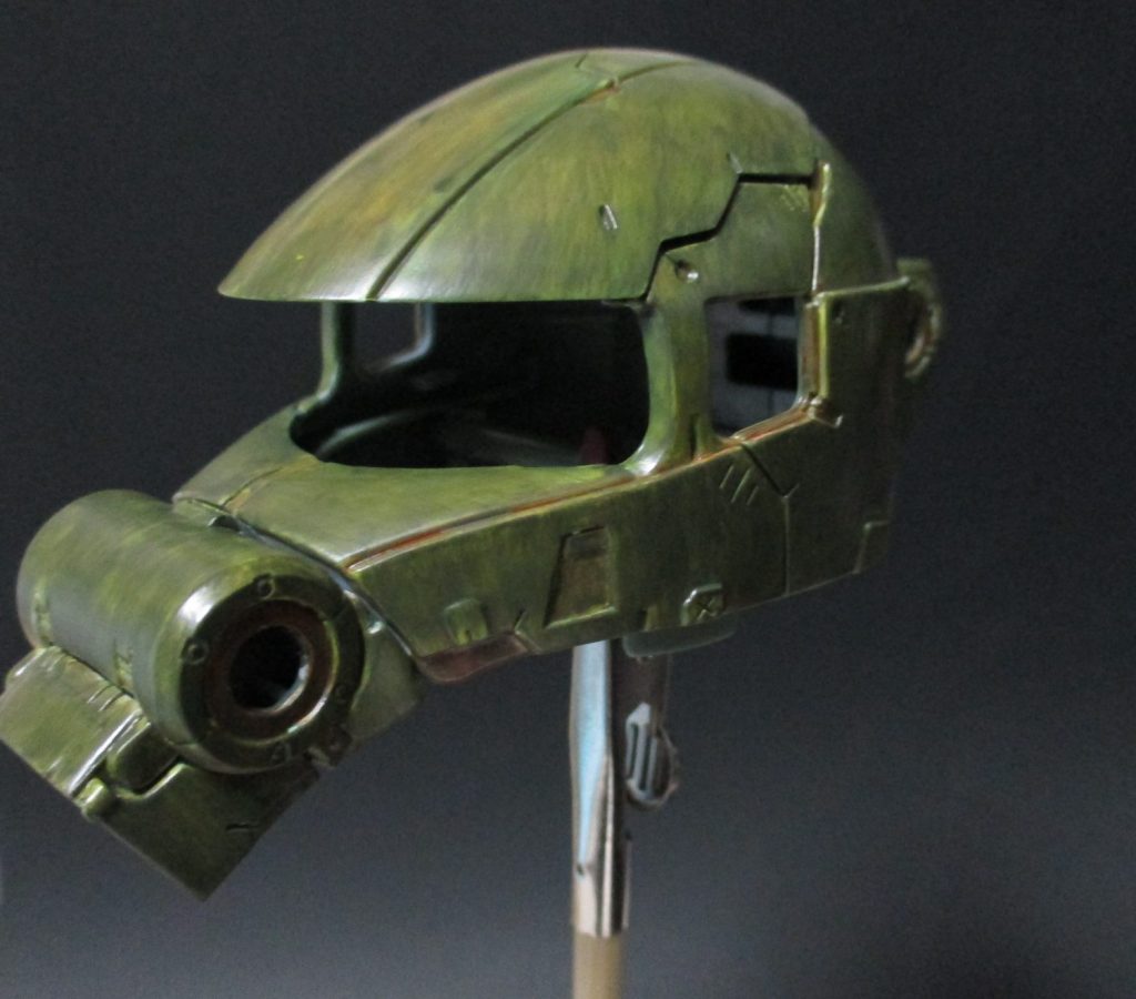 カーキグリーンをメインに混色した色を多く塗った所、いきなりかなり暗くなってしまいました…アクリジョンはこれが難しいところ…色ごとに極端に隠蔽力が違い過ぎるのですブラウンやイエローもまだ多少読み取ることが出来ますが、暗いグリーンにかき消されてあまり目立たない状態になってしまいました