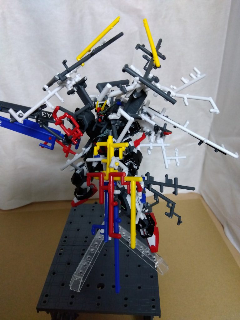 クロストライク・フルランナー–3枚目/制作者:クロシン