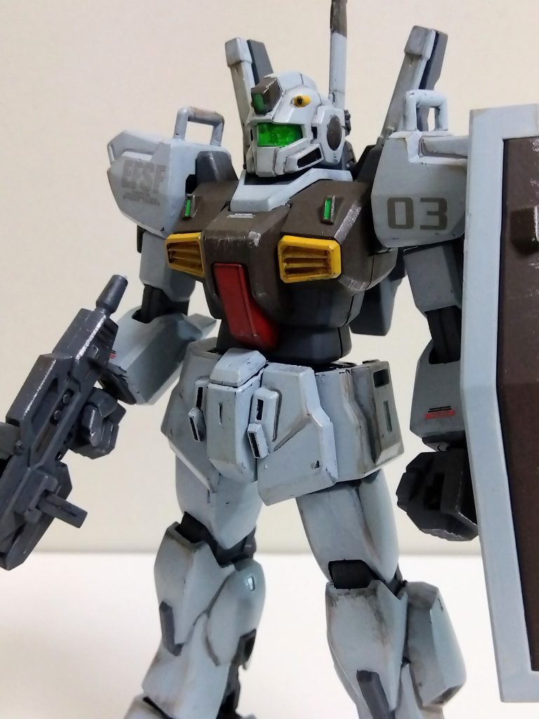 肩部にはMSGのフックを、頭部にもMSGのセンサーを使用しました。頭部カメラも若干形状変更させてます。