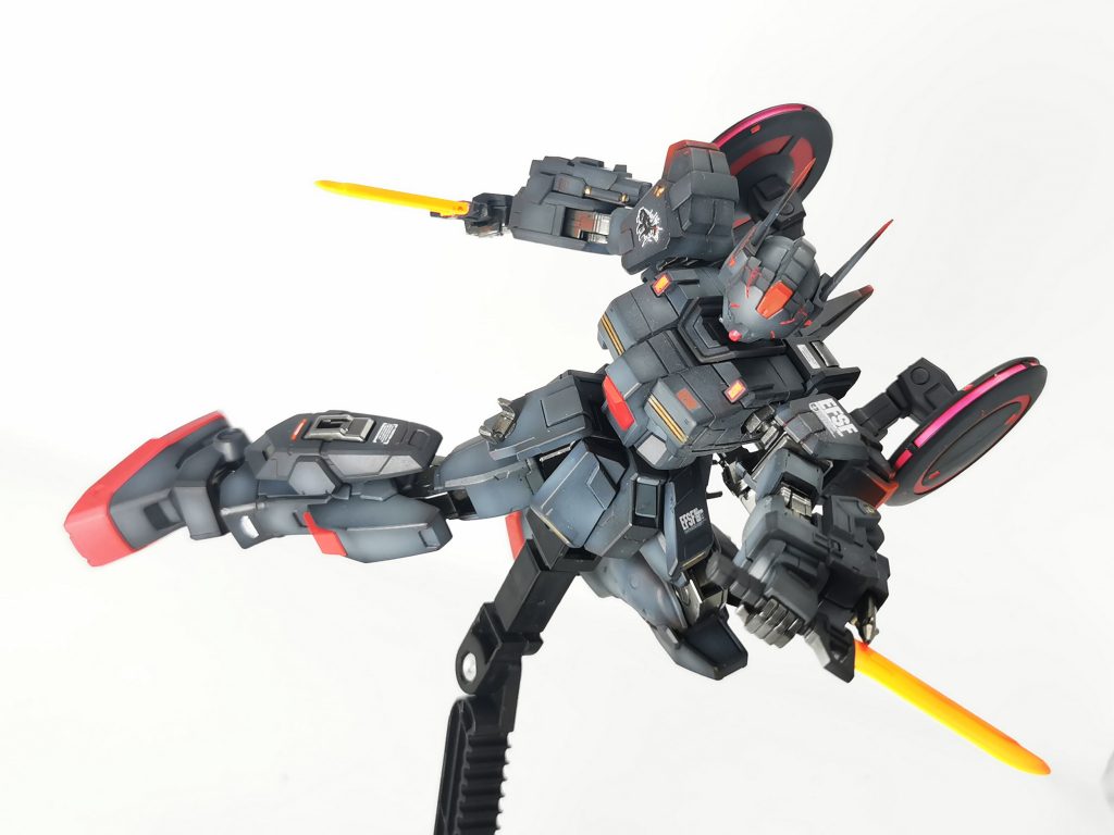 Hg black rider–3枚目/制作者：@AlvinGor729