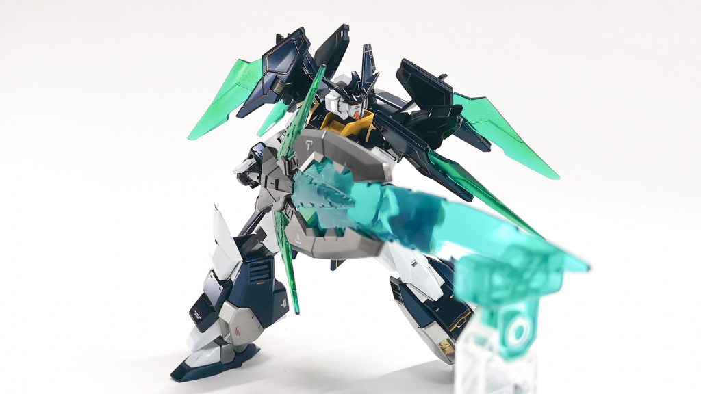 今回プリズムブルーブラックの出したい色合いが出来たのでかなり満足です反省点としては白の部分がエアブラシで塗装した時吹雪みたいな感じになって1部ザラザラとした触りになってしまったので次の塗装には直せたらなーと