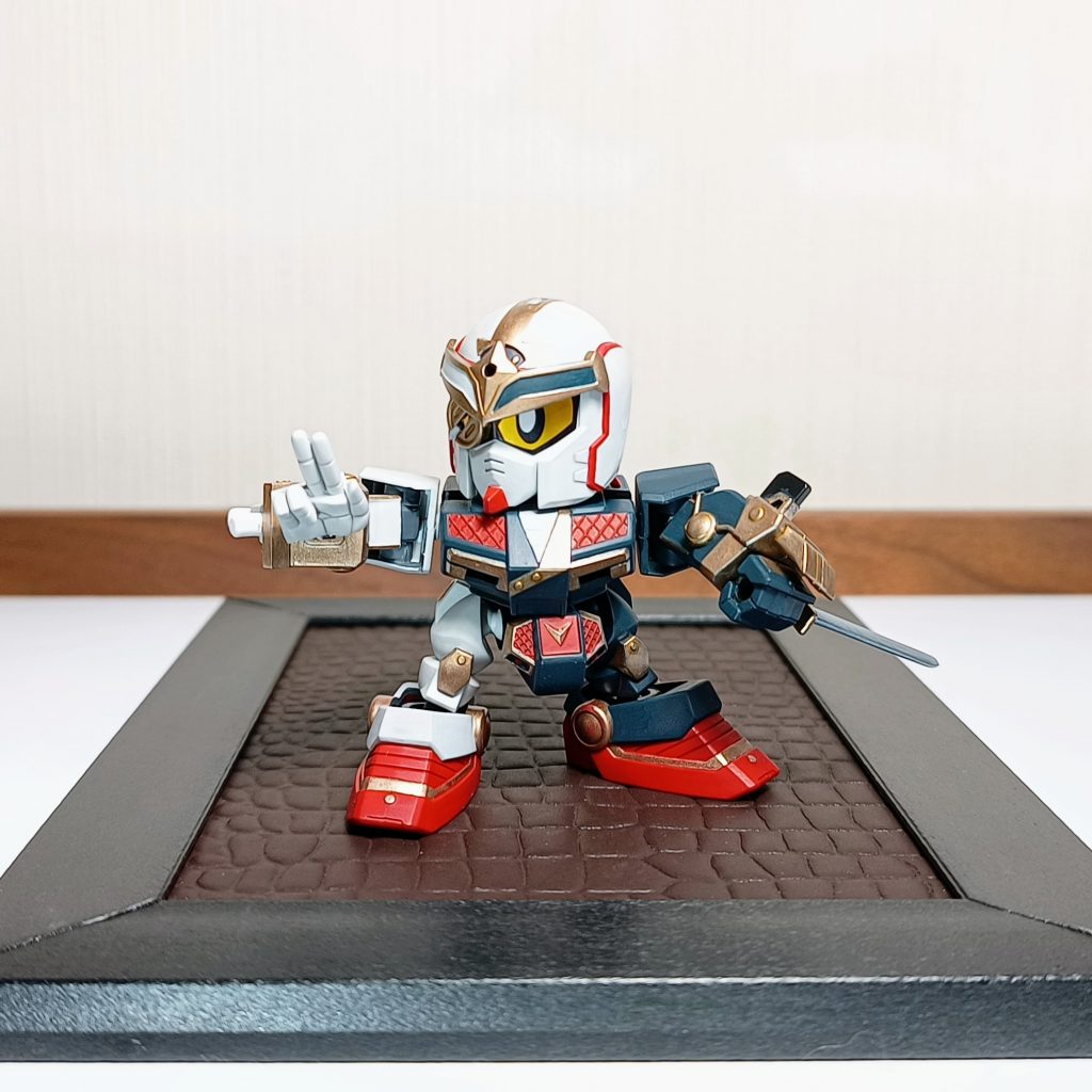 軽装状態。忍装束っぽいデザインでかっこいい。