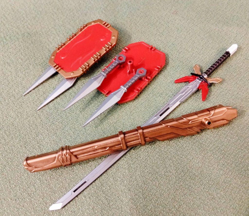 じゅんじゅんさんにパーツの整え方、取り付け方を何通りか教えてもらい良い家康が出来上がりました。