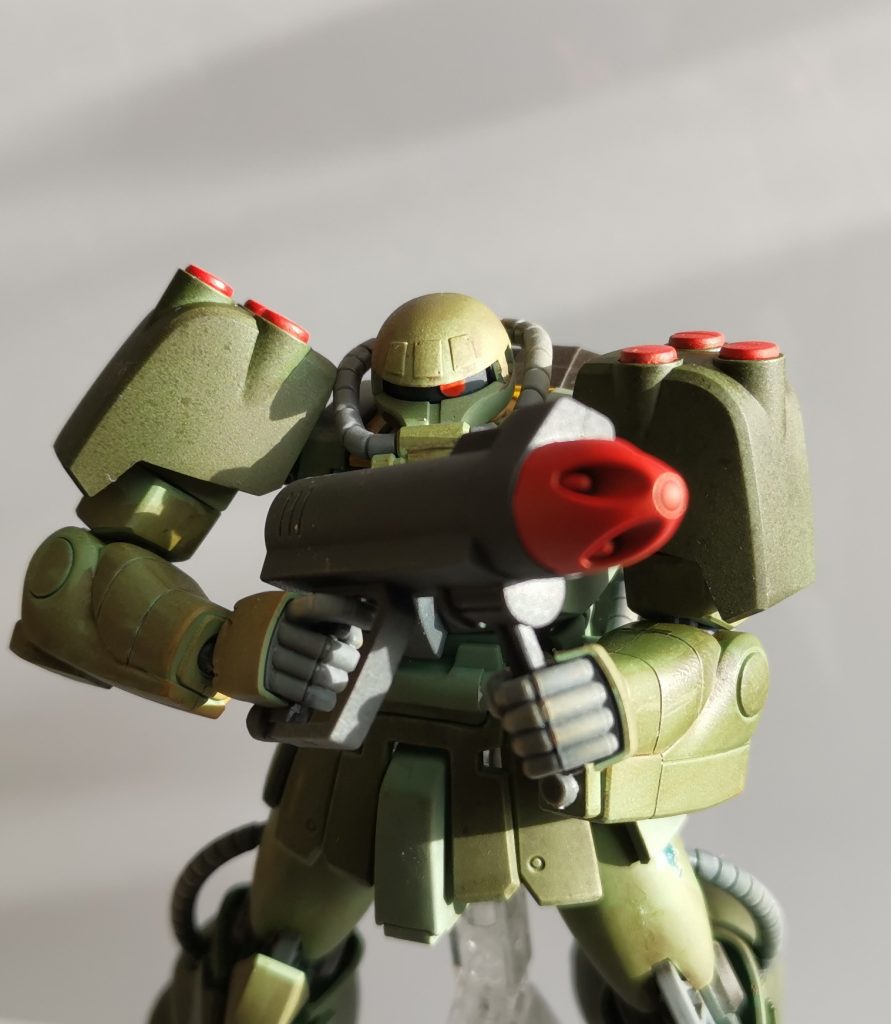 頭はお決まりのアップリケアーマーザク2FⅡの魅力の一つですね