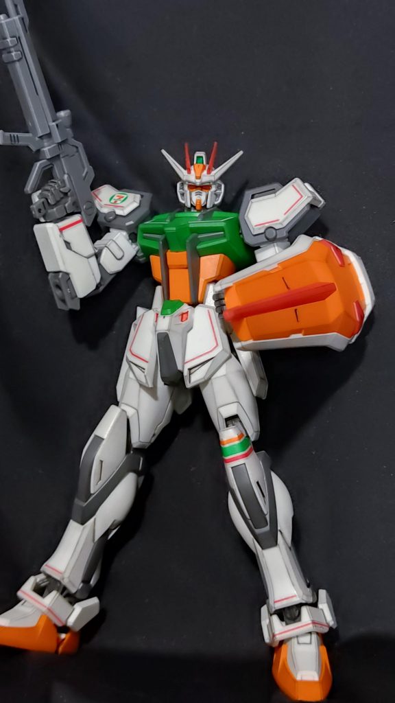 ポージングしてみました。アクションベースは持っていないので、ダイナミックなポージングはできません。これから勉強します。