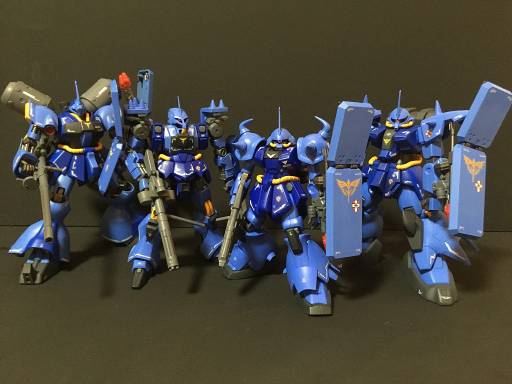 ネオジオン軍ランバラル機の4ショットです。ザク3 https://gumpla.jp/hg/1206915 指揮戦闘用マラサイ https://gumpla.jp/hg/1206886 遊撃戦闘用シュツルムガルス https://gumpla.jp/hg/1210531 近接戦闘用ヤクトドーガ https://gumpla.jp/hg/1210521 後方支援用作戦に応じて4機を使い分けてたという勝手な設定です。ご覧いただきありがとうございました。気に入っていただけたら いいね👍をよろしくお願いいたします。