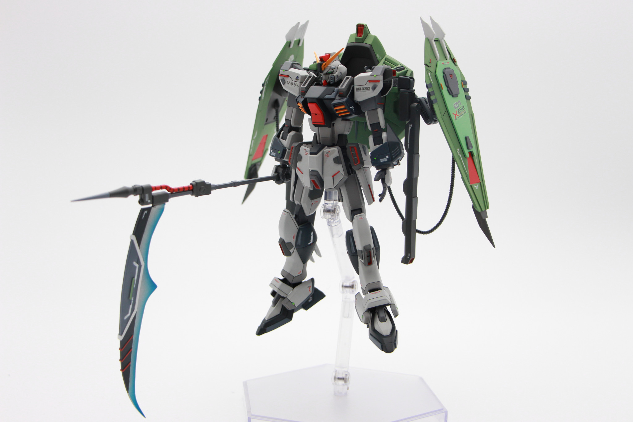 HG 1/144 フォビドゥンガンダム｜モスコミュールさんのガンプラ作品 