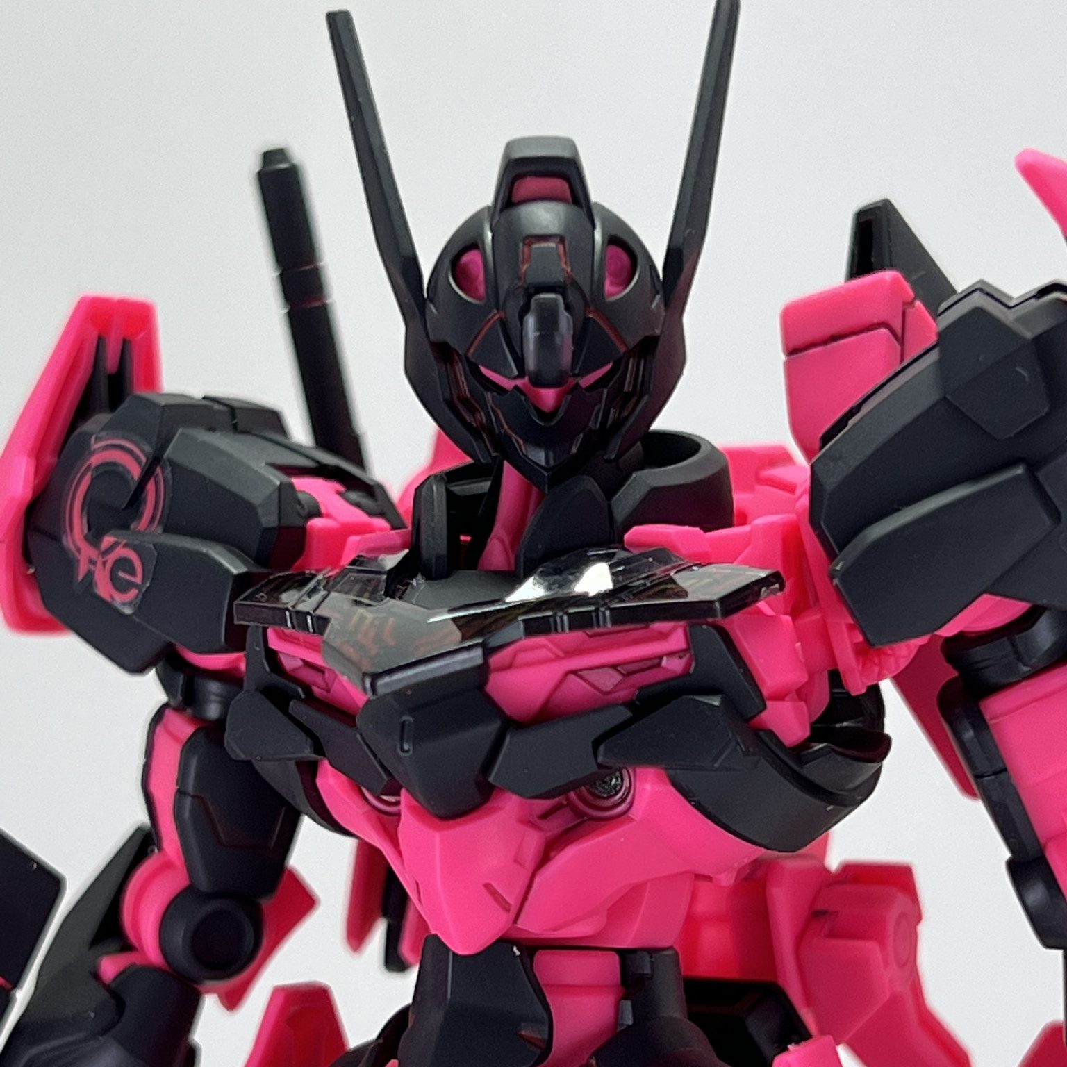 HG ガンダムルブリス ネオンピンク 1/144 セブンイレブン 限定 リサーキュレーションカラー 機動戦士ガンダム 水星の魔女 ガンプラ -  プラモデル