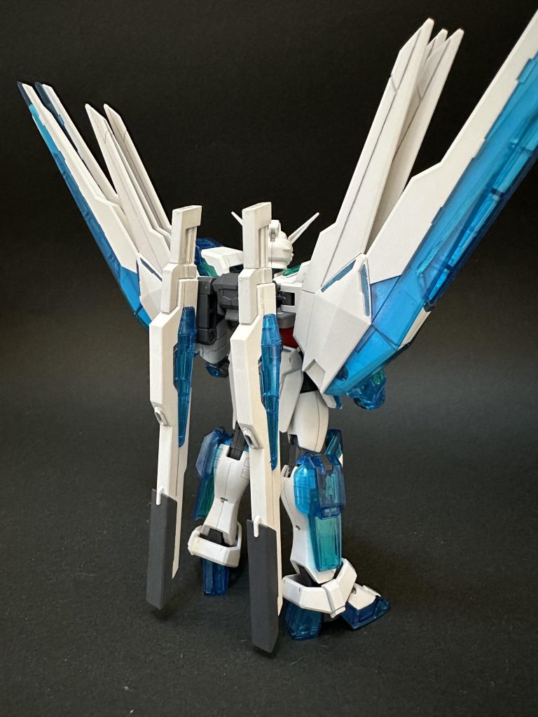 AGEなどもそうなのですが、部分的にクリアパーツを組み込んだバージョン、私は好きなので販売されたらいいなぁって思っています。