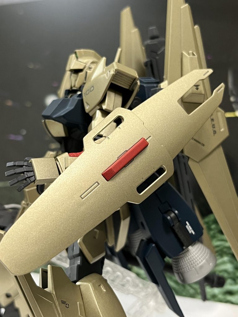シールドはネモから。
