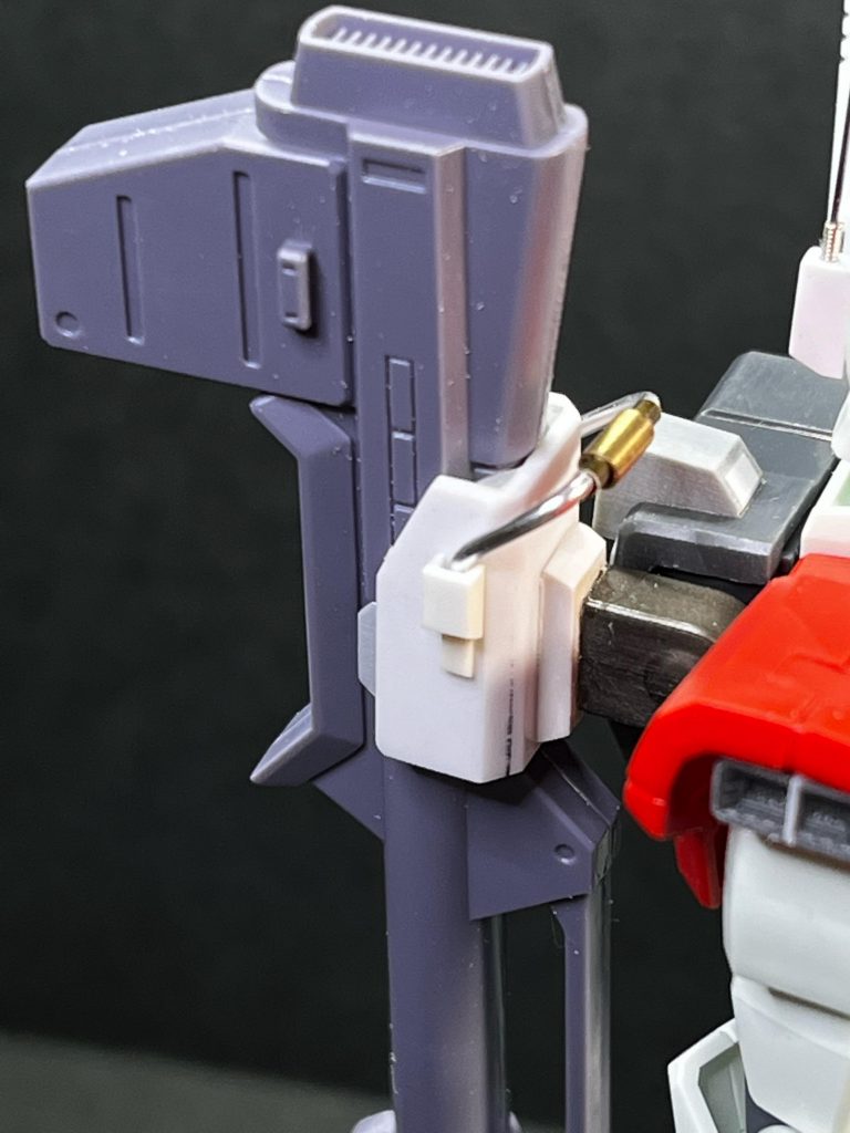 バズーカラックはプラ材によるスクラッチ。