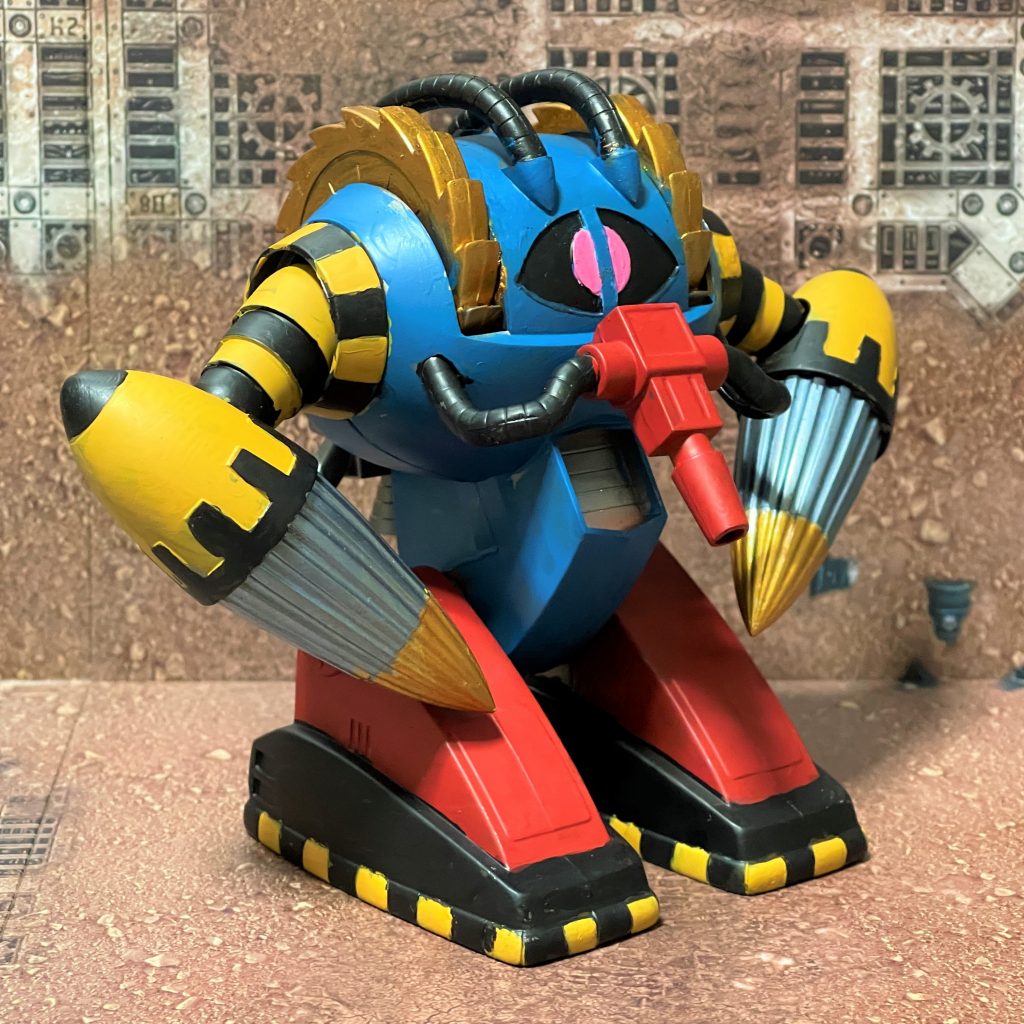 ザクなどとは異なり、アッグは兵器としての性能が低かったため、戦後財政的にも疲弊していた連邦は、民間への払い下げを行った。