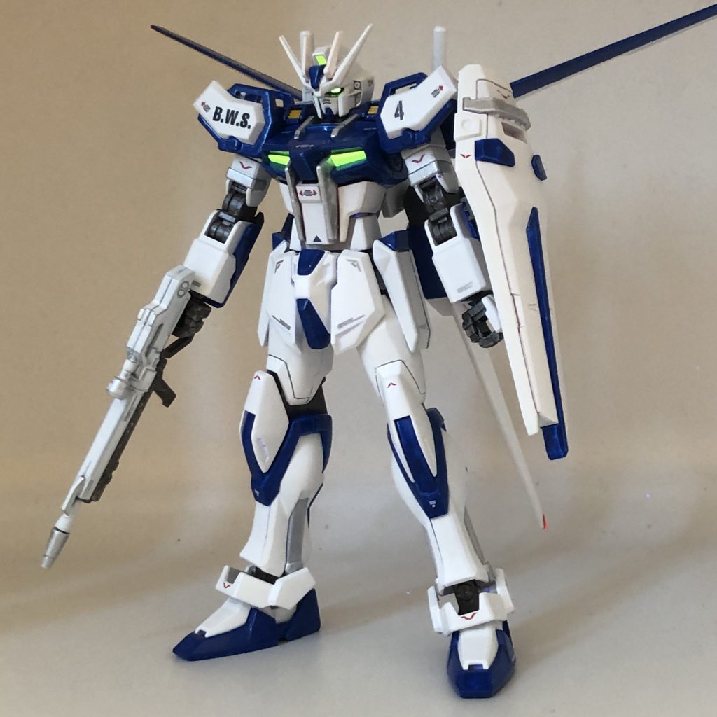 UVライト当てるとこんな感じ