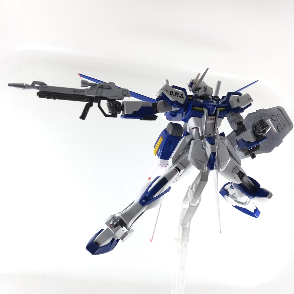 お約束のポーズです。