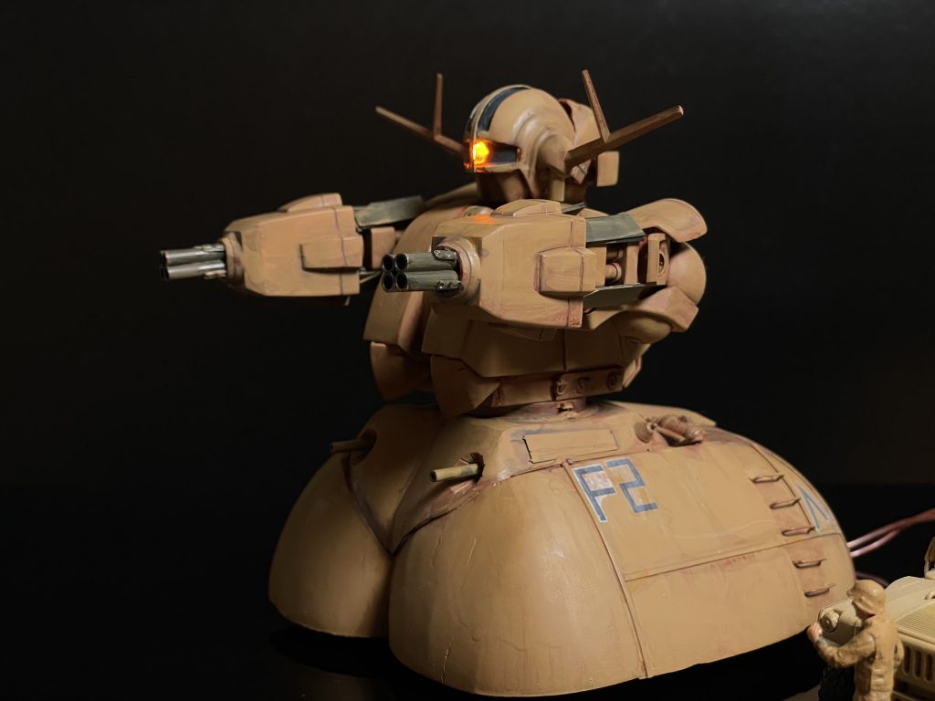 肩関節しか曲がりません.もともと旧キットも肩しか曲がらないし戦車だから肘とか曲がっても….肩にはポリキャップ入れました.