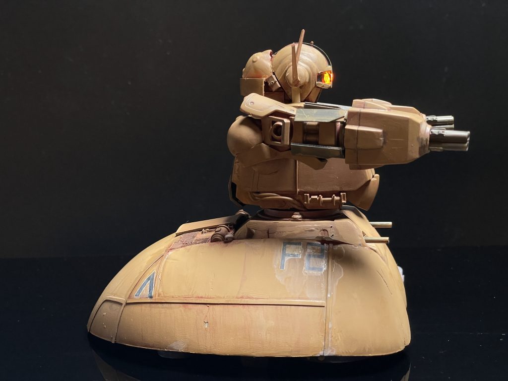 この下半身を見たら分かると思いますが,某マシーネンクリーガーのナッツロッカーの真似です.