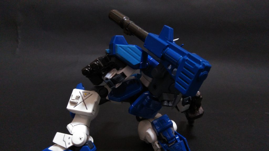 　ガイアントキャノン発射形態