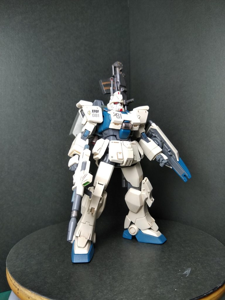 ビームライフルの照準はラピーテープ貼りました。