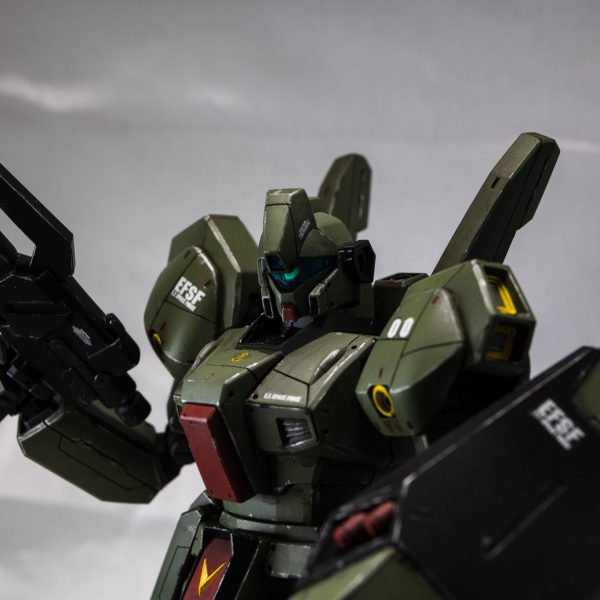 ジェガン色濃いめ