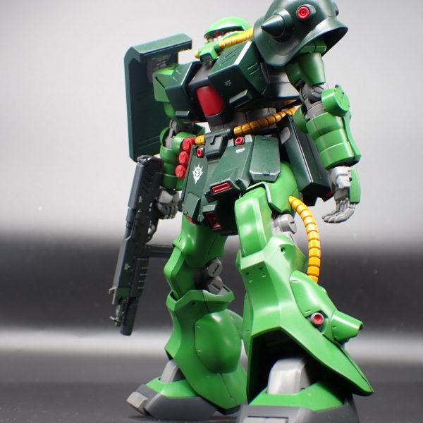 RE100　ザク２改