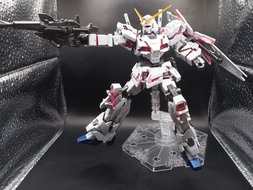 PCR陽性反応が出てしまったので自宅療養中。一晩で熱も体調不良も納まりましたが、寝てるだけだと背中が痛くなるのでリハビリに素組みしました。