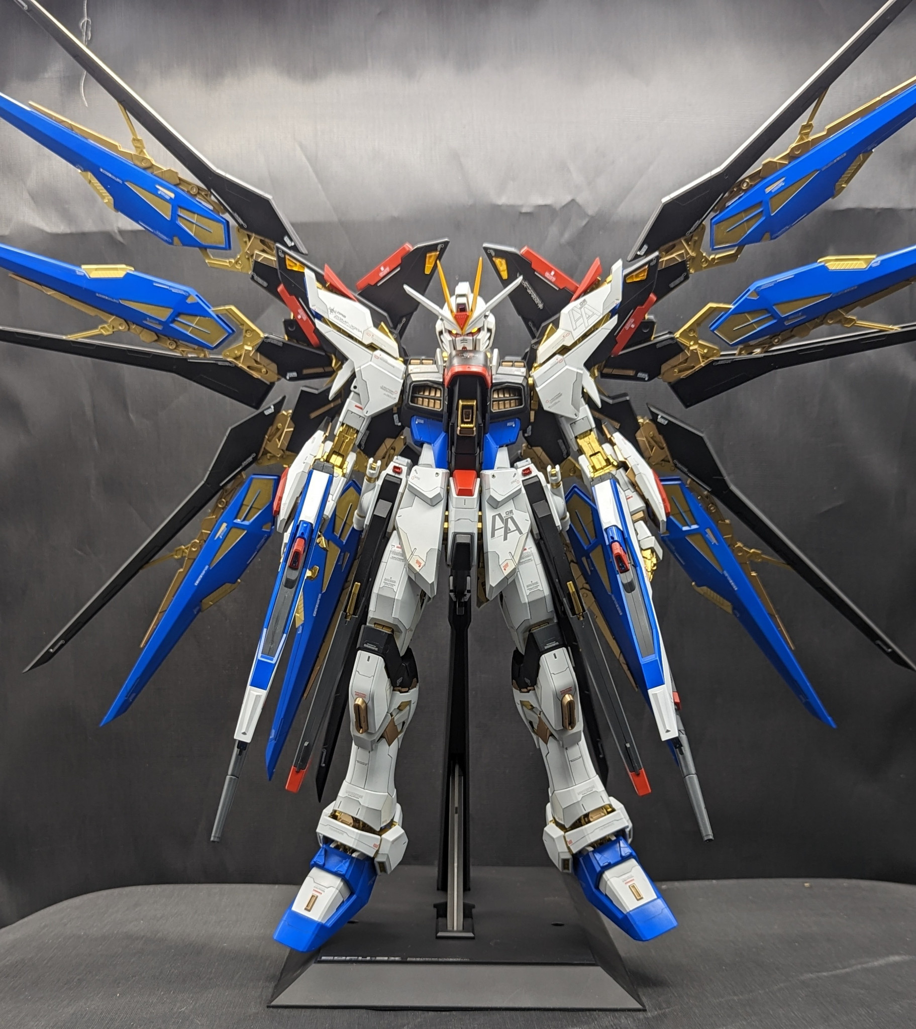 pg ストライクフリーダムガンダム 完成品 - 模型/プラモデル