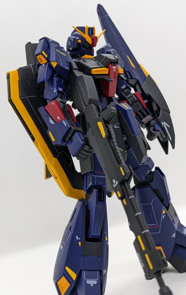 プロポーションをKa signature Zガンダムのカトキデザインに近づけてみました。