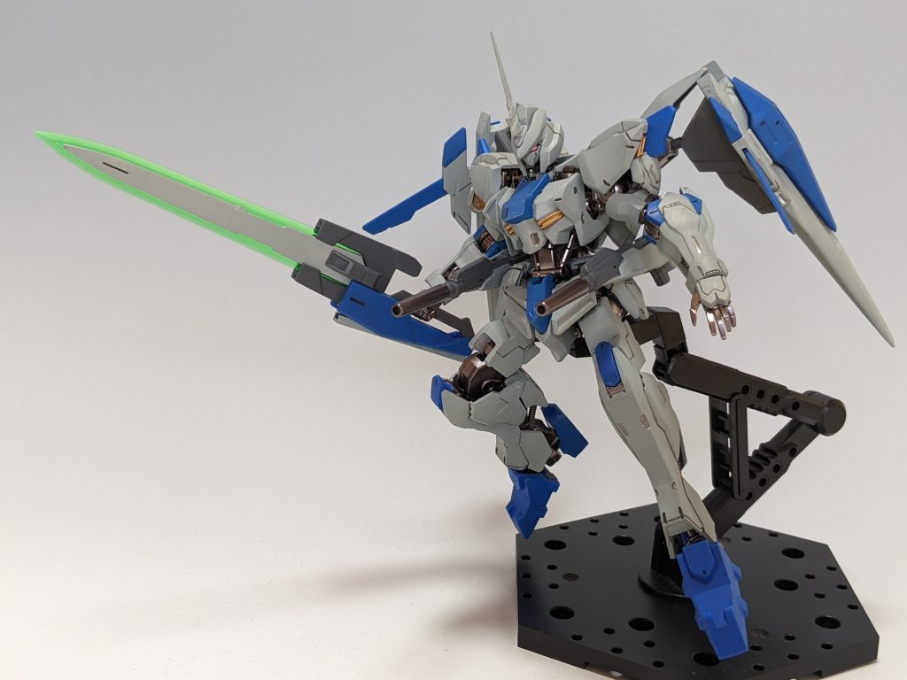 レールガン展開。