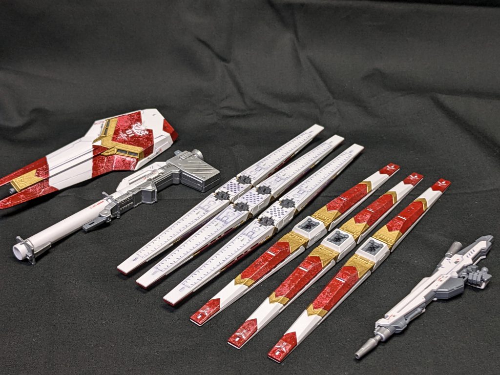 武装類。ファンネルは強敵でしたね。