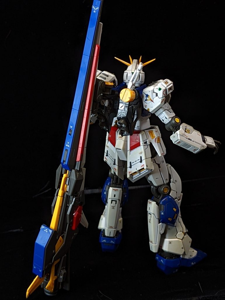 後ろ姿。RGの密度感だと後ろ姿も間延びしないです