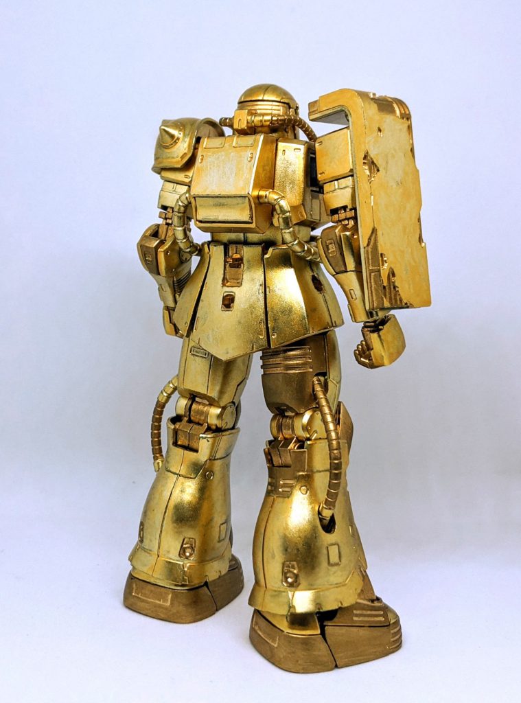 ククルス・ドアンが 「覚醒」 したことにより、ザクを超える力を発揮するようになったザクである。人々はその力に恐怖する・・・・・・。（原文ママGジェネレーションアドバンスに登場した例のドアンザクをイメージして塗装、2種の金色塗料で仕上げました。