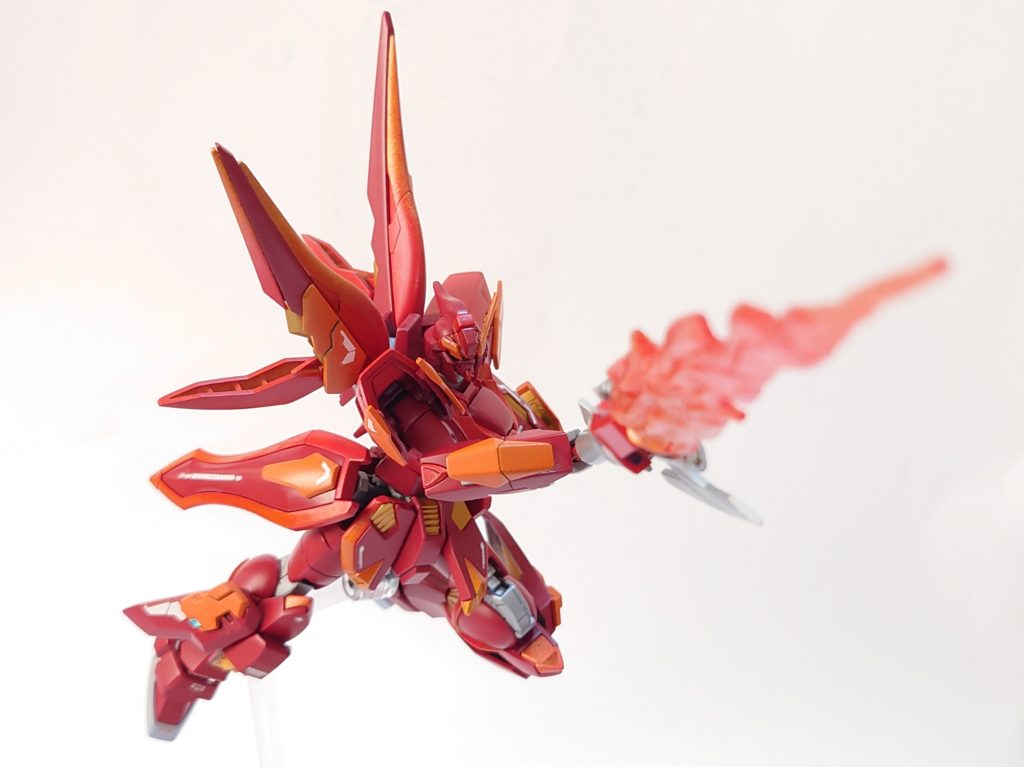 主武装『フレイム・スピア』ウィルオーウィスプの名前の由来から松明、トーチをモチーフにミキシング。