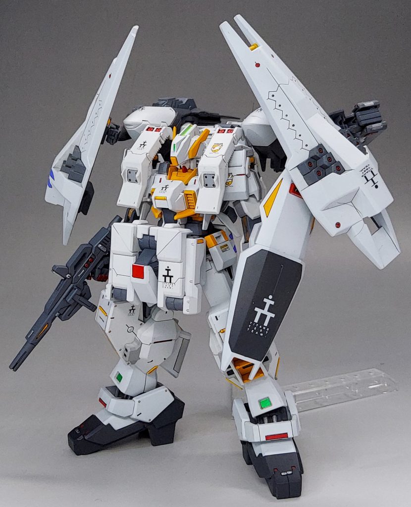 第四種兵装(フルドドII装備)＋強化型シールドブースター×2、マークIIのライフル、シールドを装備させてます