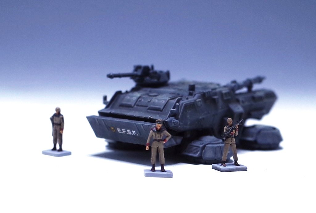 ミケーレ・コマレッタ少佐も居るよ♪