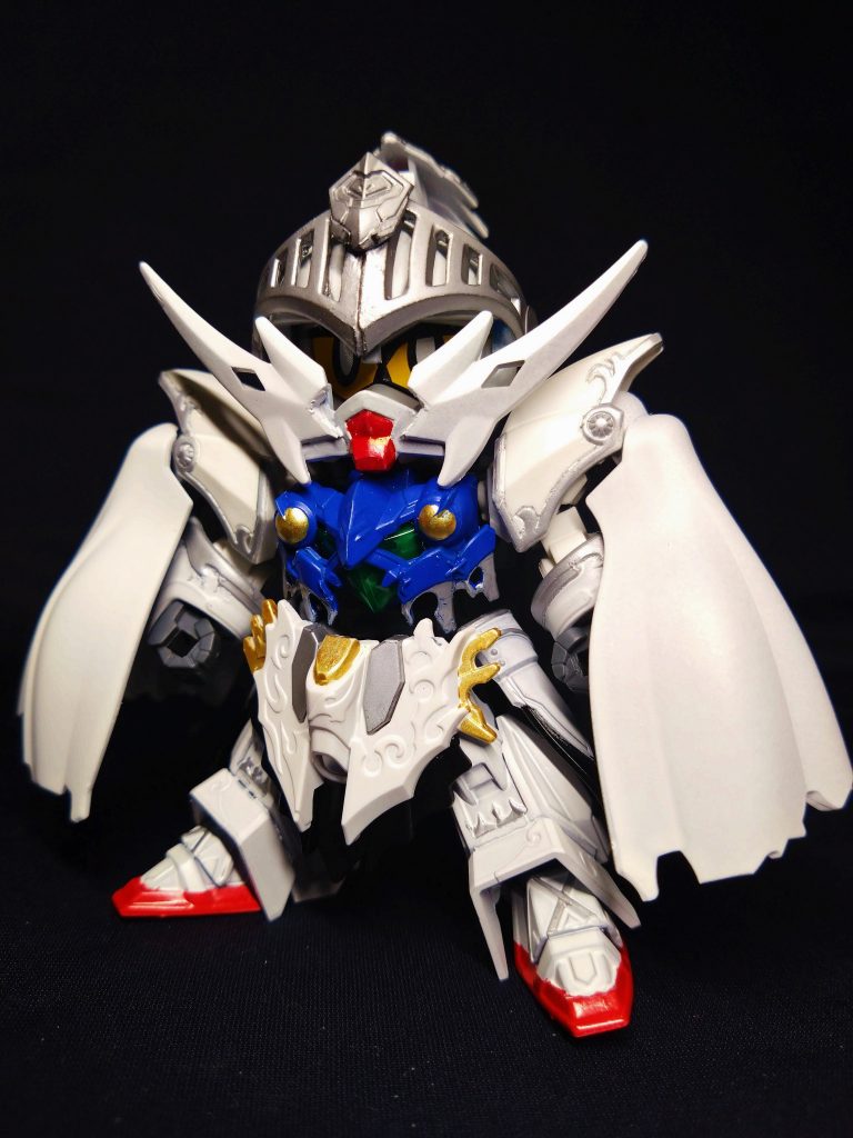 旅姿形態はマントを羽織ってます。