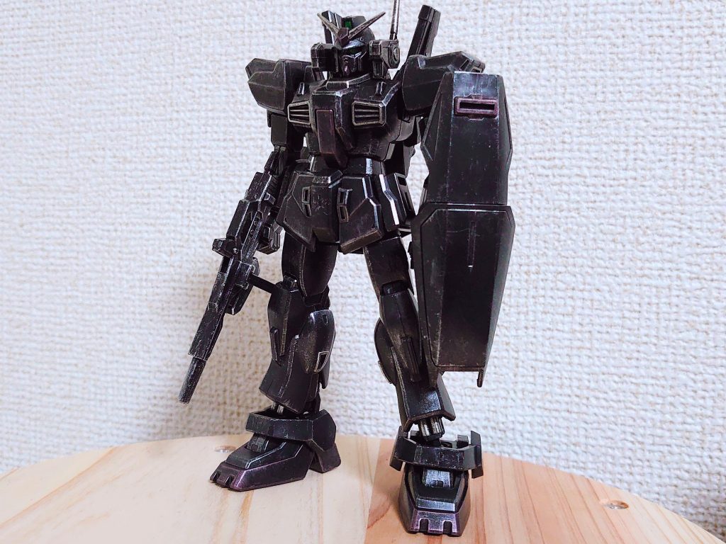 全身像です。ほんのりと色が違うように出来ました。