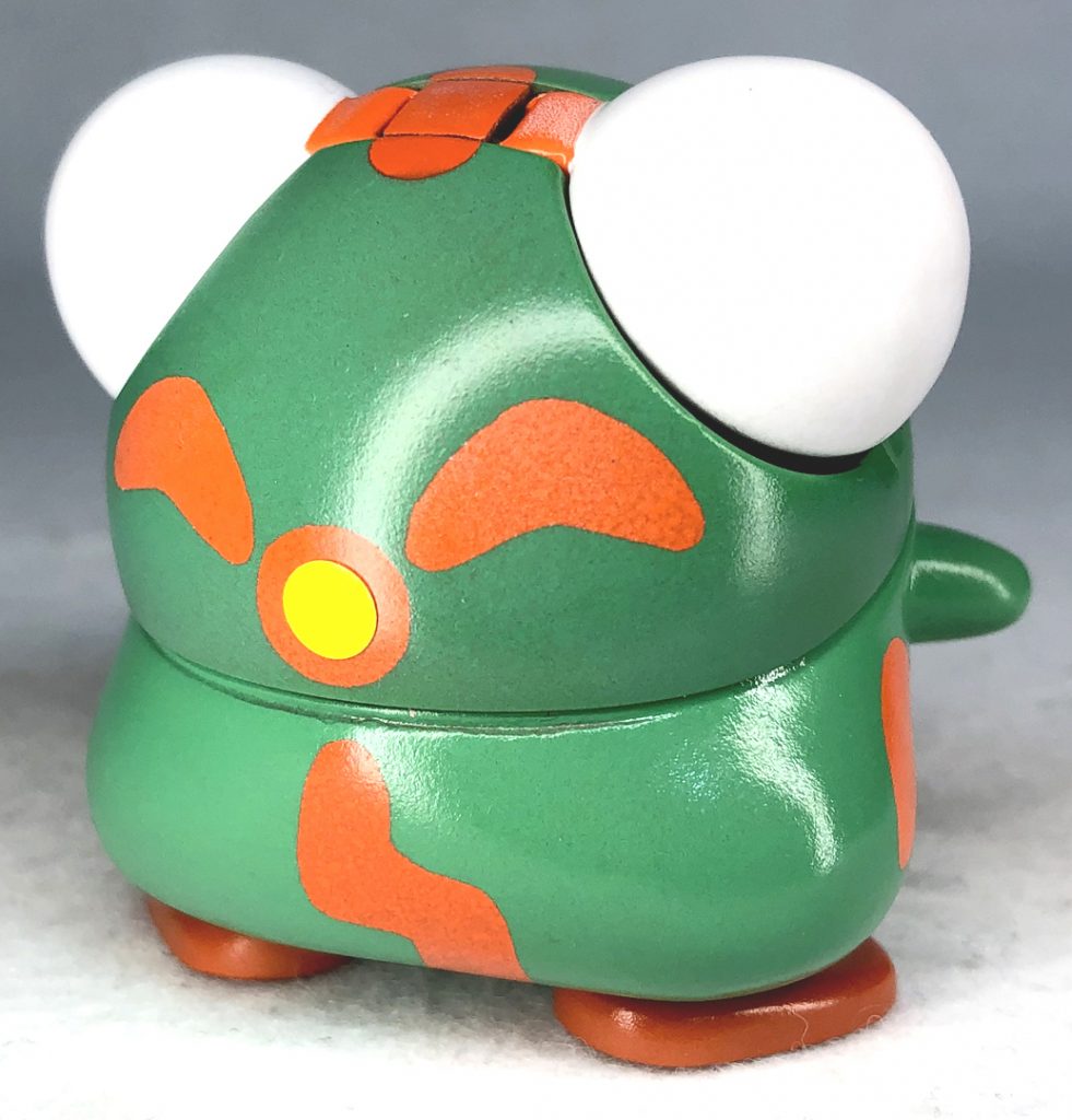 バックショット背中の模様が不思議な感じで結構好き❣️むちっとした感じの下半身がいい感じ