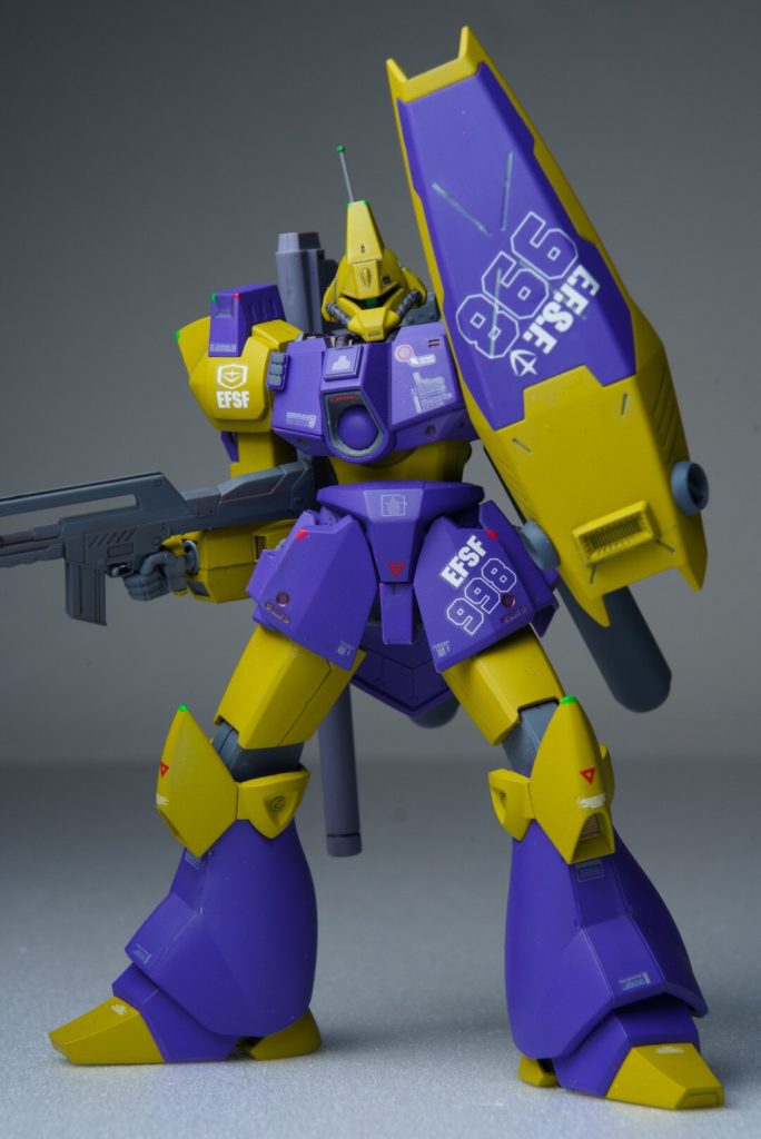 しかしながらガルバルディとシーマカラーの親和性の良さ、やはりゲルググの派生だけあります。後々の設定としては忌むべき過去の決別とその過去の再現をしたティターンズへの嫌悪感から所属部隊ごとエゥーゴへ合流してくれる流れが自分的には堪らないのですがね。今後アイデアが沸けばエゥーゴ合流後の機体を作ってみても面白いかもしれません。そんな思いの丈をぶつけた制作でした。