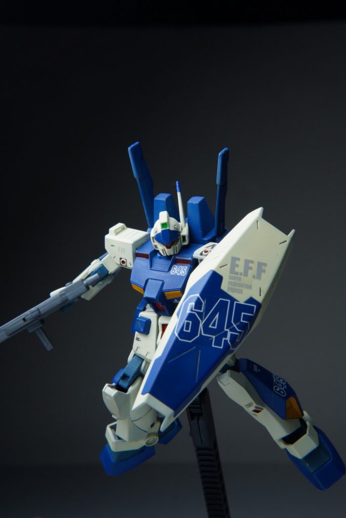 カラーリングはAOZシリーズに登場したジム改ワグテイルに近しいカラーレシピで塗装致しました。頭部はジムカスタム