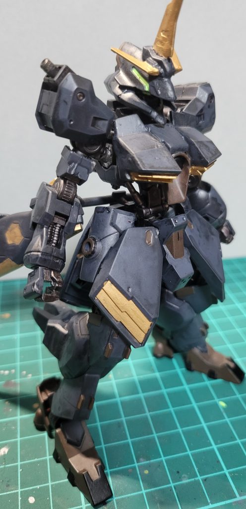 武装をつけていないノーマル状態。こうして見るとムラがすごいことになっていますね…エアスプレーと全然違う労力を感じました