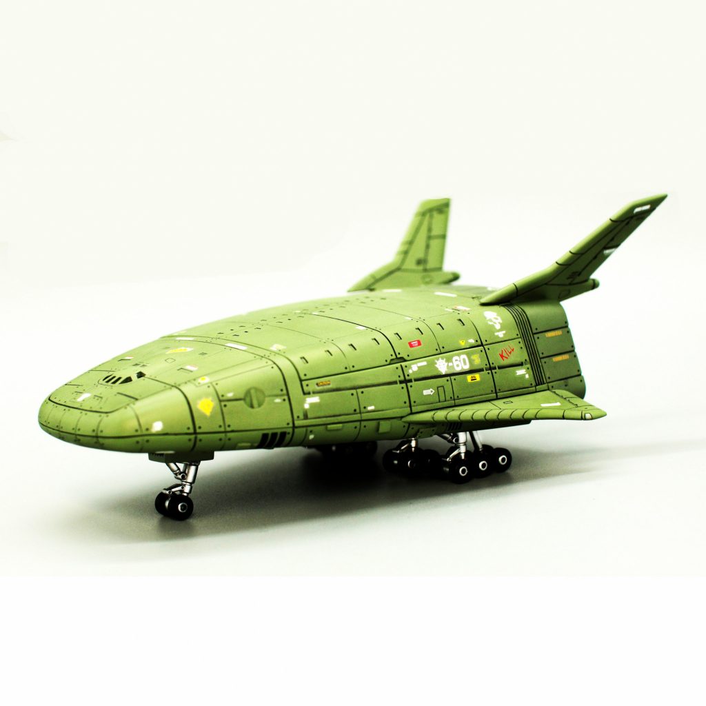 コムサイも迫力重視で作りこみました。