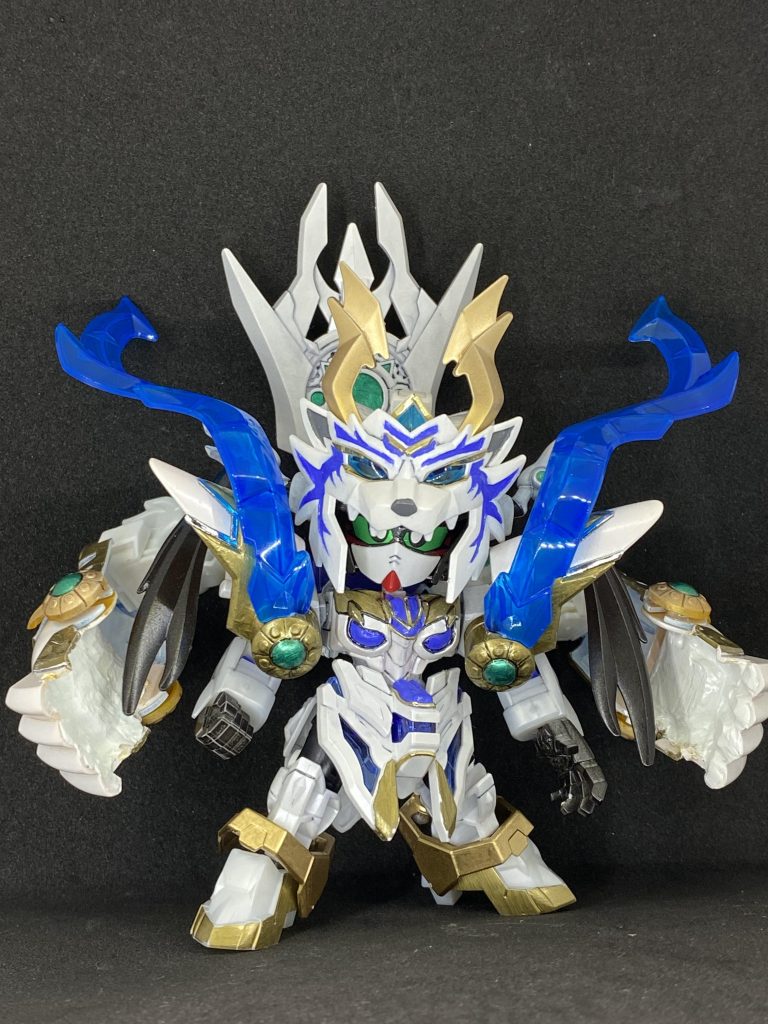 初めて筆塗りに挑戦。皆さん、、、どうやってはみ出さず塗っておられるのか、手がプルプルしてエライことでした戦闘モード