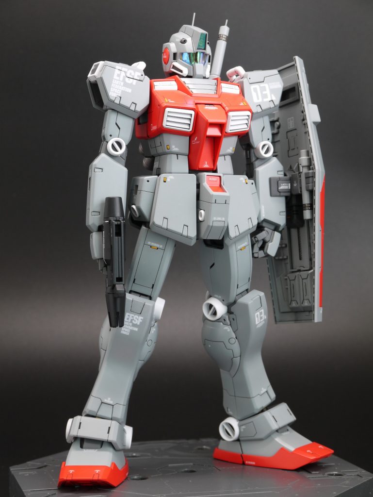 いつも通り外装は全塗装、フレームは部分塗装+簡単フィニッシュで仕上げています。ウエザリングはしていません。