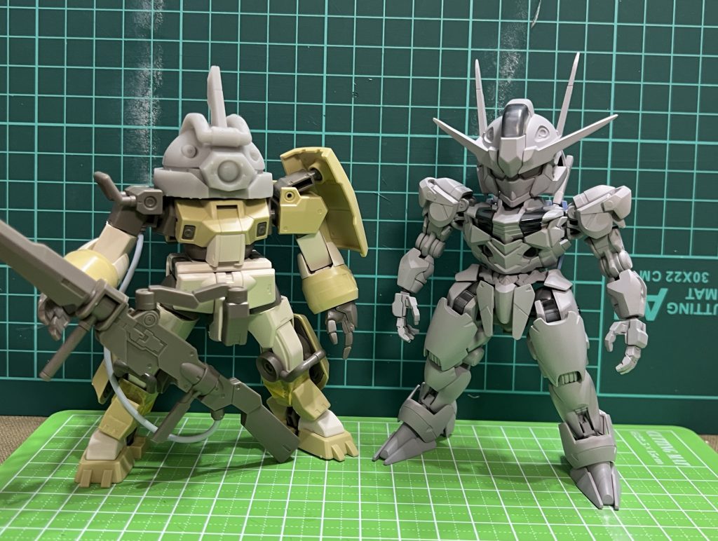 エアリアルと並べて大きさを確認しました。