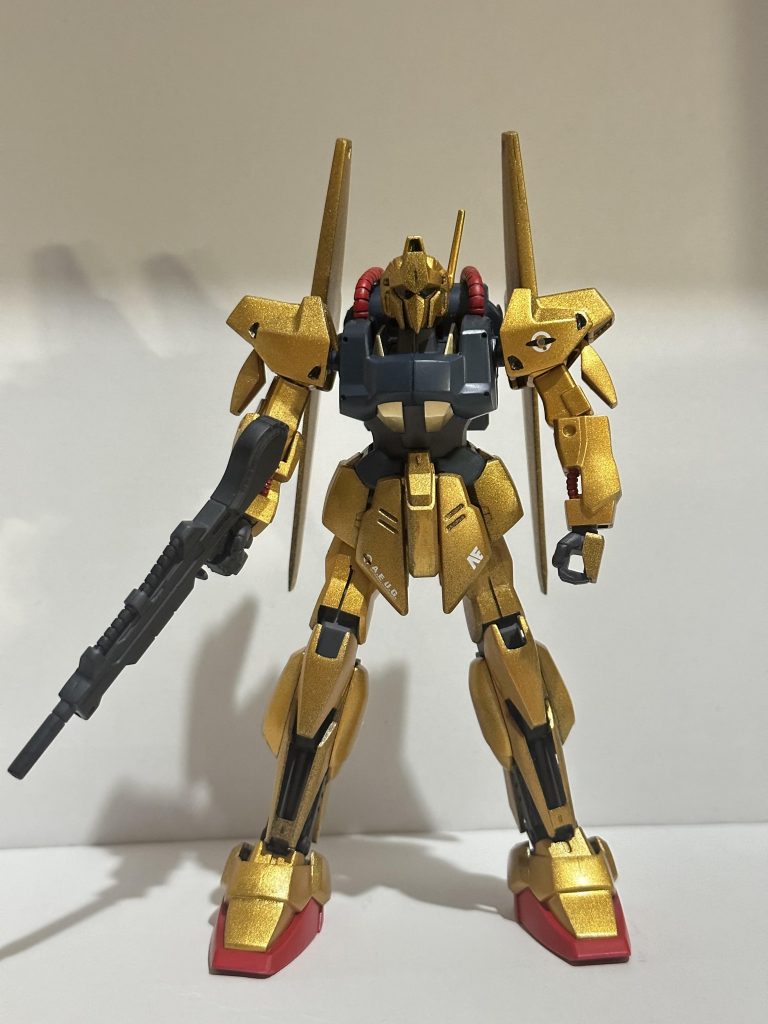 カラーはスターブライトゴールドで光沢仕上げです。